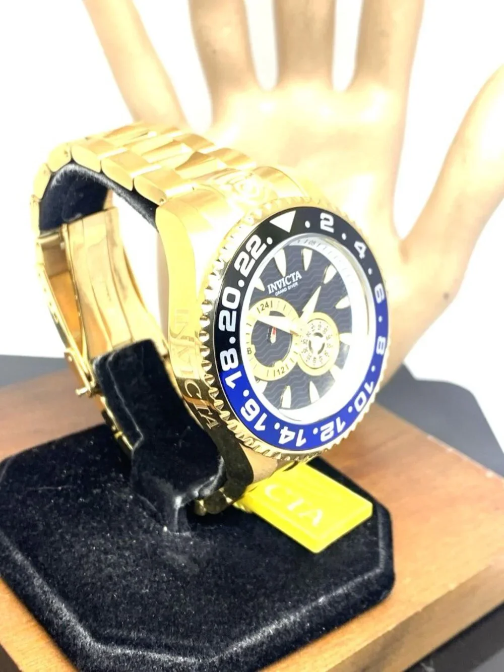 Invicta Men's Watch 47303 Grand Diver Swiss Automatic Blac Dial Gold Steel 47mm